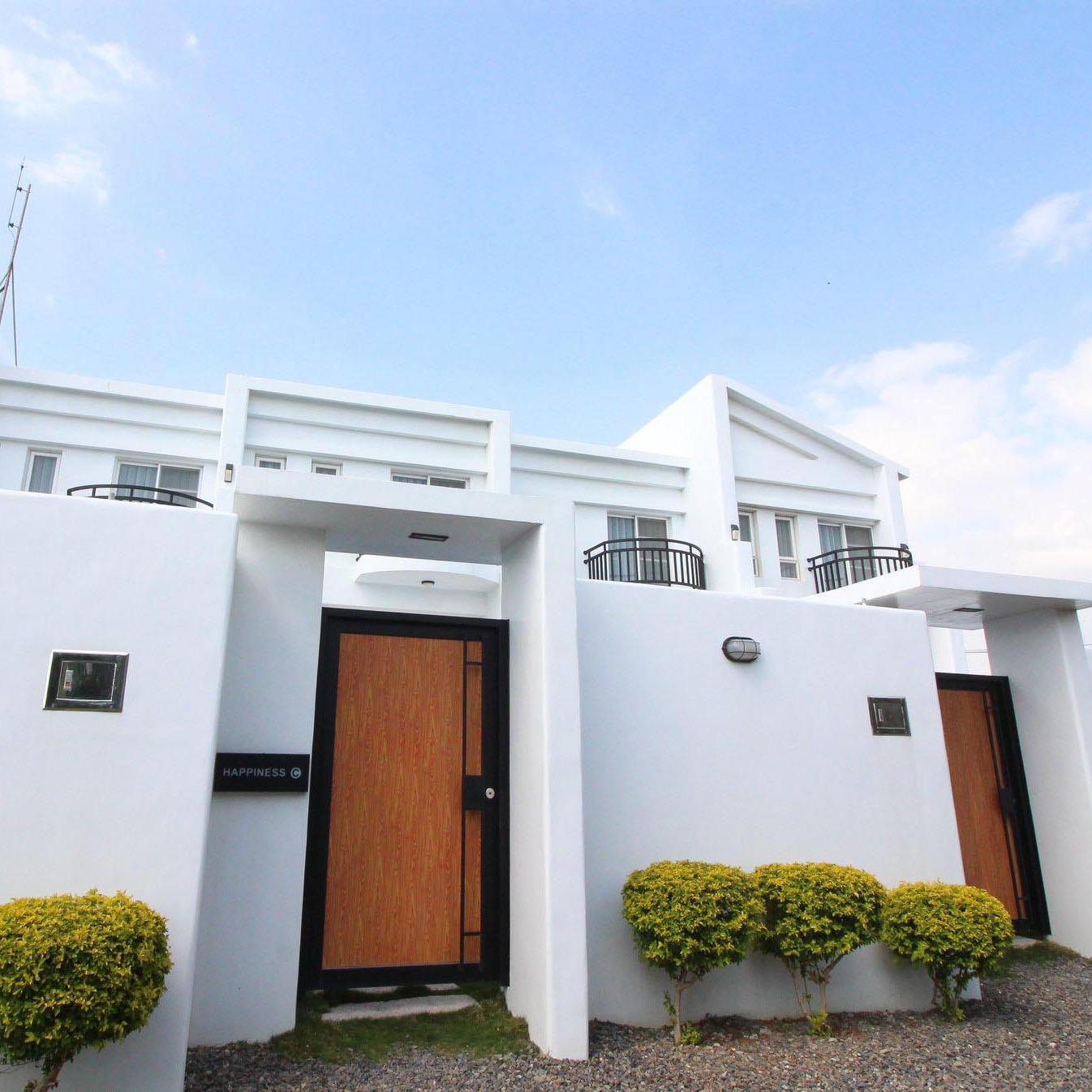 Happiness villa